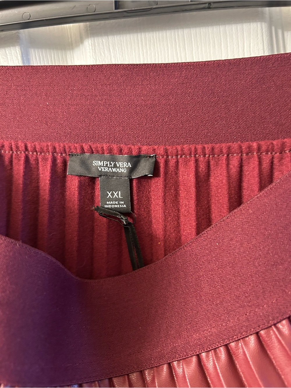 Simply Vera Vera Wang Burgundy Pleated Faux-Leather Skirt - Picture 2 of 3